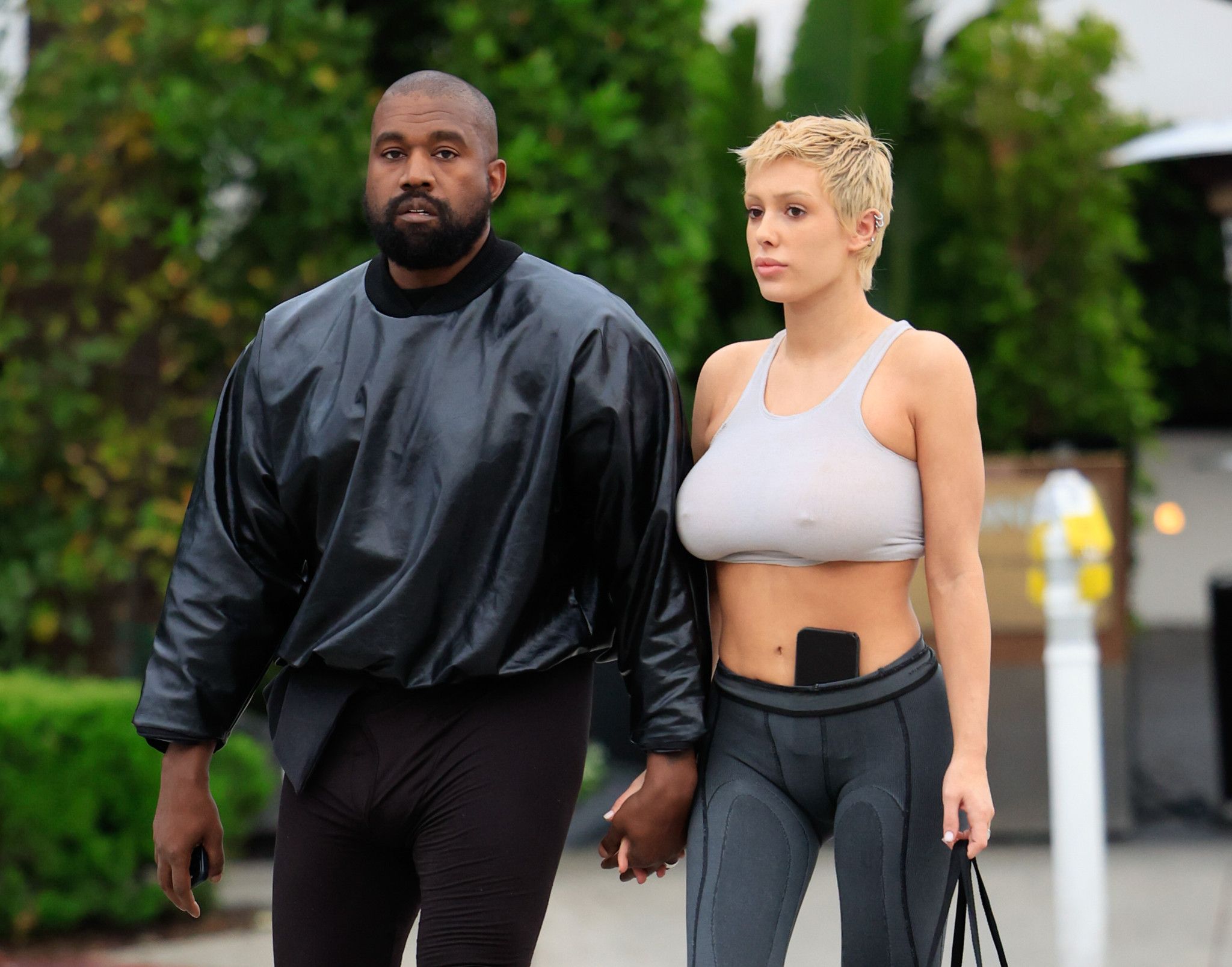 Kanye West exhibe sa femme car elle le «rend heureux»