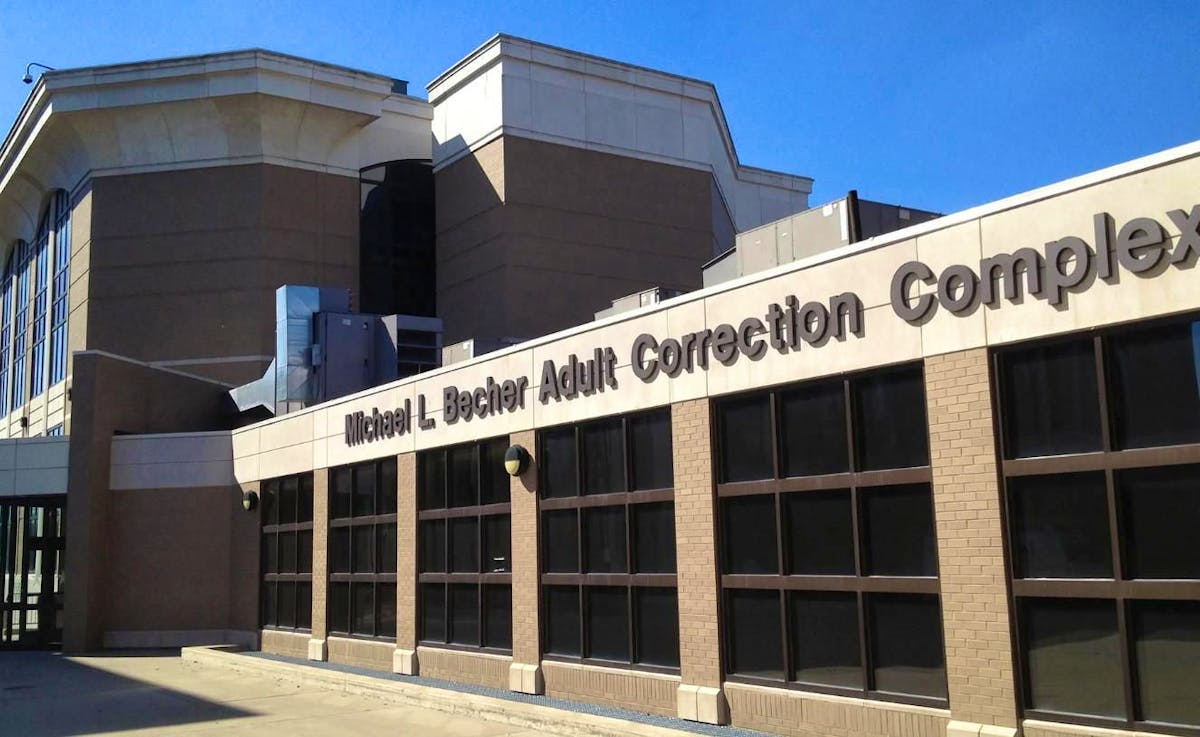 Des détenues de la prison du comté de Clark, à Jefferson, dans l’Indiana, affirment avoir subi une «nuit de terreur».