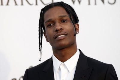 Accusé d'avoir tiré sur un ex-ami, le rappeur A$AP Rocky plaide non coupable