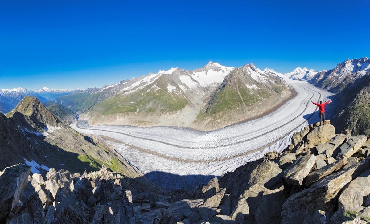 À Aletsch, la diminution de l’épaisseur moyenne de la glace est modérée, à un peu moins de 20 centimètres.