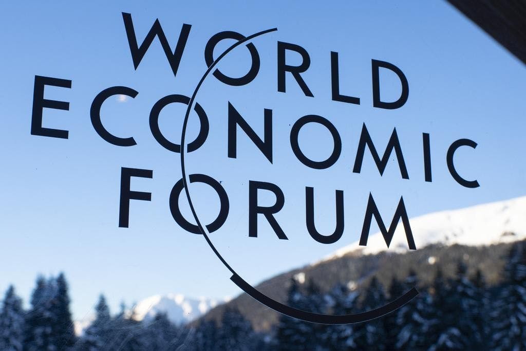 Le WEF avait annoncé qu’en raison de la pandémie de coronavirus, son évènement international de 2021 n’aurait pas lieu à Davos mais au Bürgenstock (NW) et à Lucerne.