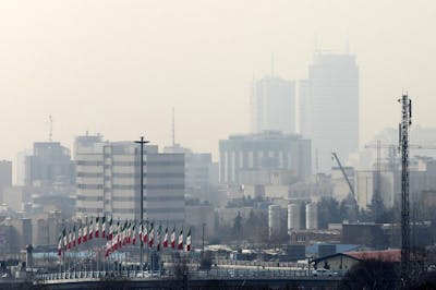 La pollution de l'air oblige les écoles de Téhéran à fermer