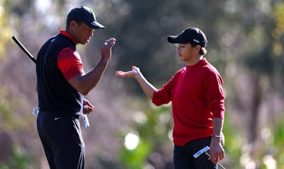 Tiger Woods va jouer un tournoi avec son fils