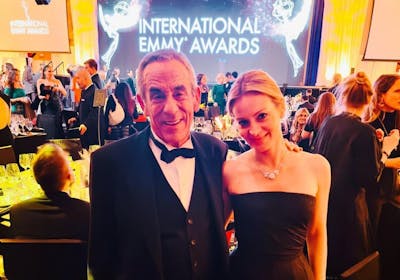 Thierry Ardisson ne gagne pas d'Emmy Award, mais sa femme est «fière» de lui