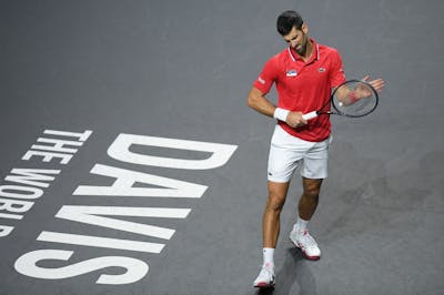 Coupe Davis: Djokovic trébuche face à Sinner, l'Italie relancée