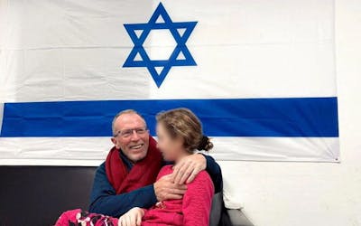 Il retrouve sa fille qu'il croyait morte à Gaza