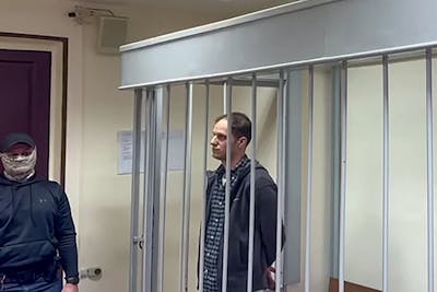 Le journaliste américain Gershkovich restera en prison