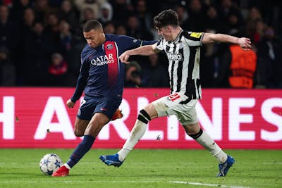 Paris limite les dégâts, Dortmund bat Milan, le Barça qualifié