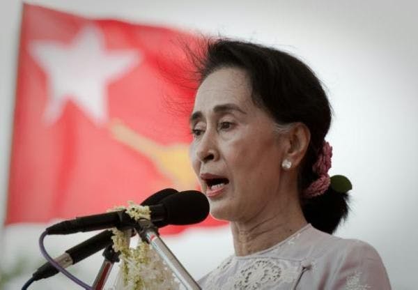 Aung San Suu Kyi ne fait pas franchement confiance au gouvernement birman pour organiser des élections libres et impartiales.