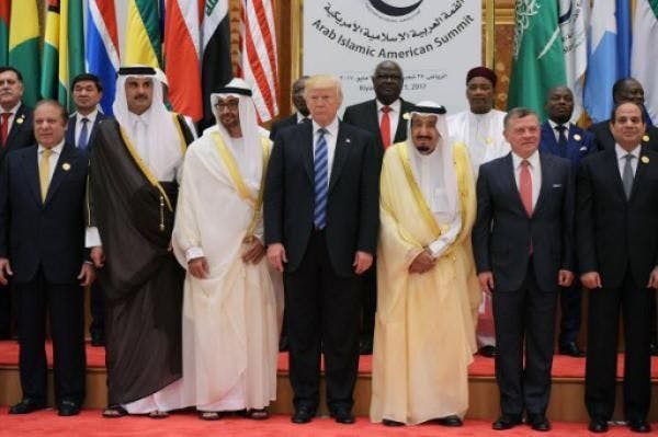 Trump vise directement le Qatar.