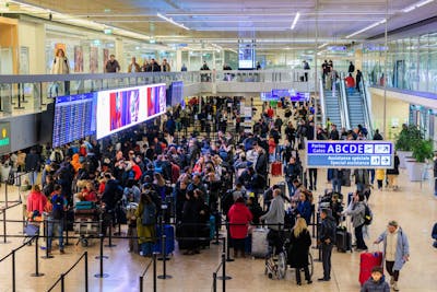 Les aéroports suisses accueillent toujours plus de voyageurs