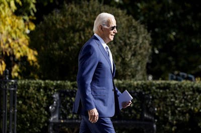 Biden esquive les questions sur son fils, inculpé pour la 2e fois