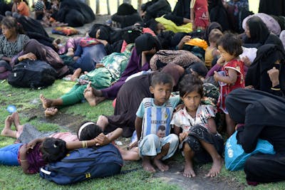 Plus de 300 Rohingyas ont débarqué sur les côtes d'Indonésie