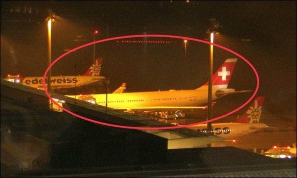 Auf die Passagiere wartet ein Hotelzimmer: Swiss-Flug LX18 ist wieder in Zürich. (31. März 2018) Bild: Twitter