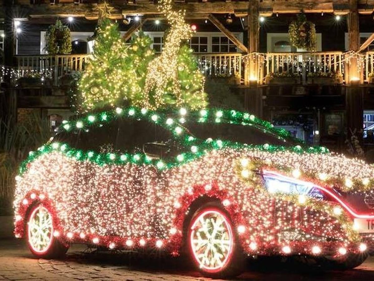 Décorer sa voiture pour Noël, vraie ou fausse bonne idée? - L