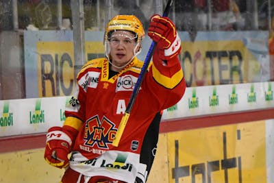 Toni Rajala jouera au moins dix saisons avec le HC Bienne