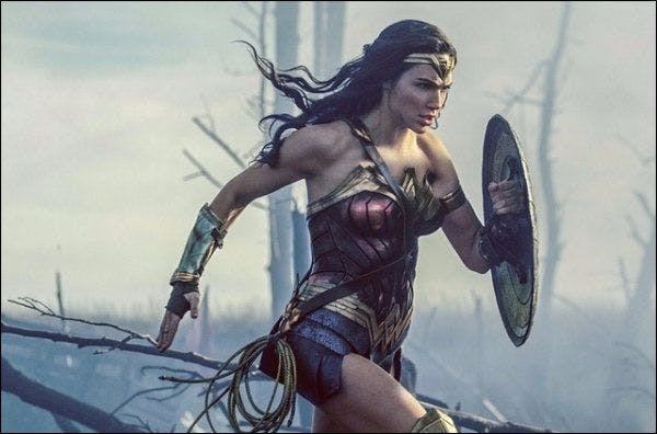 En une nuit, toutes les affiches du film «Wonder Woman» ont été retirées des rues au Liban.