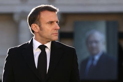 Macron salue celui qui a «réconcilié l'Europe avec son avenir»