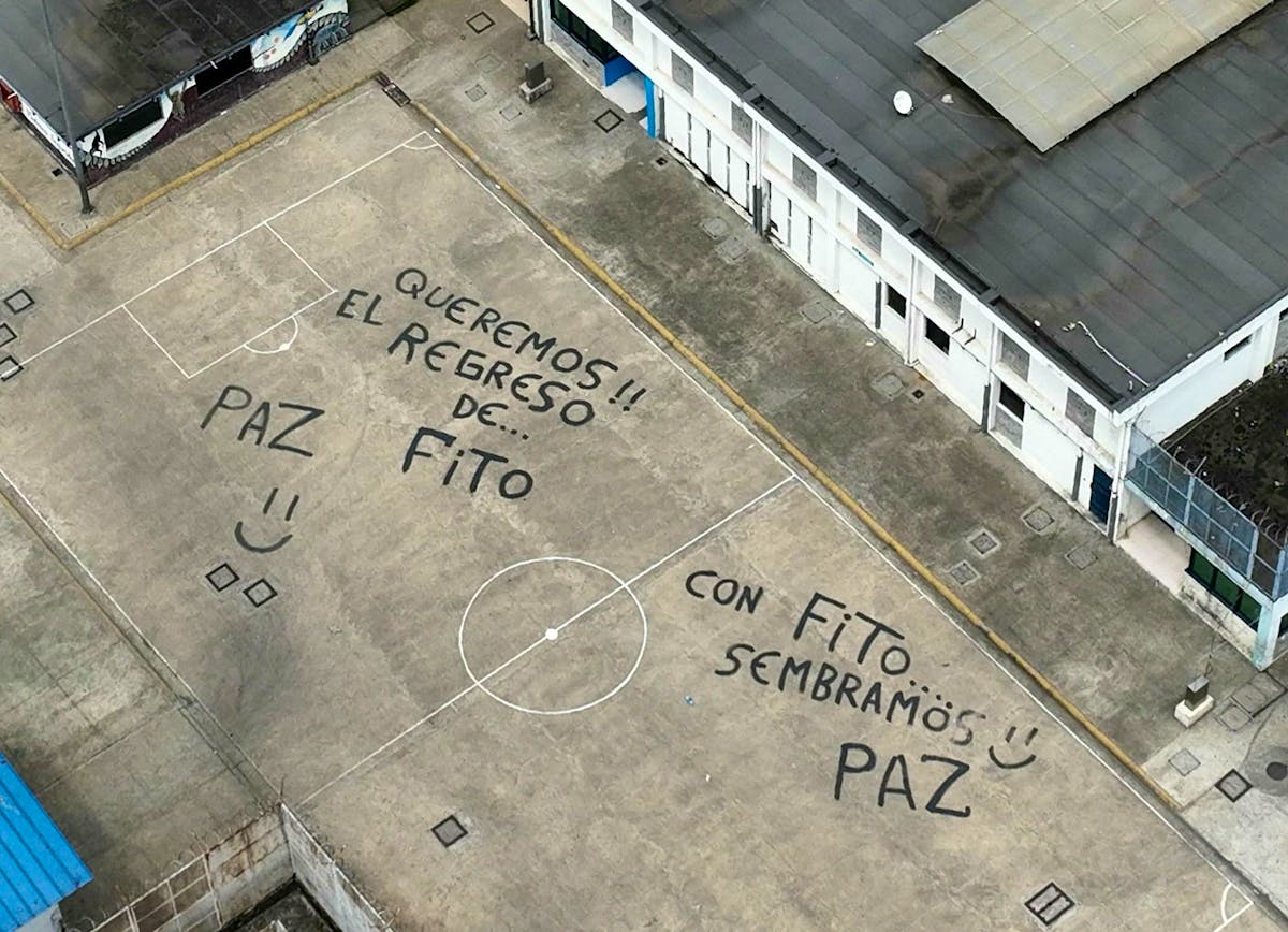 Dans la cour de la prison, les codétenus du trafiquant ont inscrit des messages: «Nous voulons le retour de Fito» et «Avec Fito, nous semons la paix».