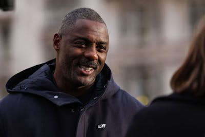 Idris Elba appelle Londres à lutter contre les attaques au couteau