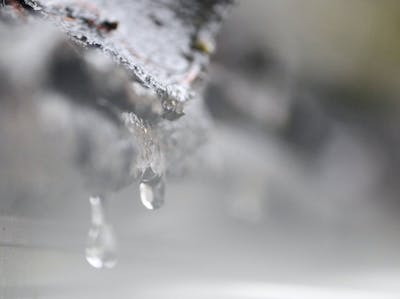 La neige se fait rare, privant d'eau douce de plus en plus de personnes