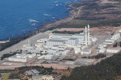 Un tsunami de trois mètres a atteint une centrale nucléaire