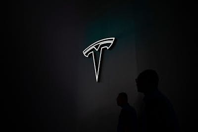 L'usine allemande de Tesla va suspendre sa production