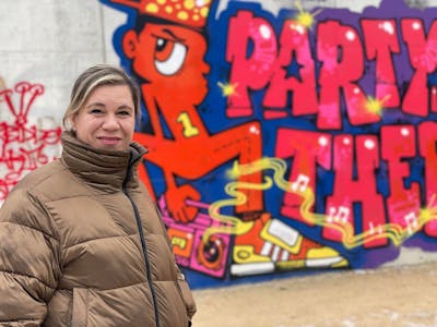 Silvia Steidle fait la promotion des graffitis