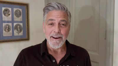 George Clooney adresse ses vSux à un village du sud de la France