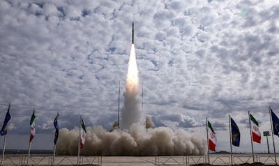 L'Iran lance «avec succès» un nouveau satellite de recherche