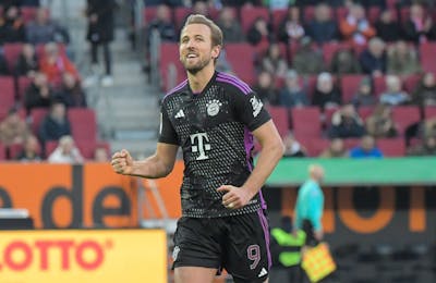 Le Bayern Munich écarte Augsbourg malgré un Kevin Mbabu décisif