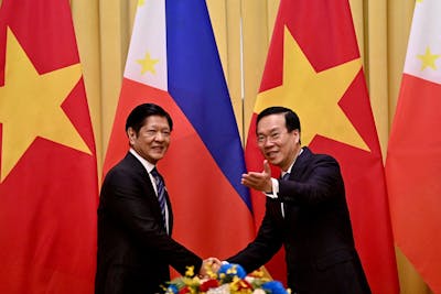 Le Vietnam et les Philippines resserrent leurs liens face à Pékin