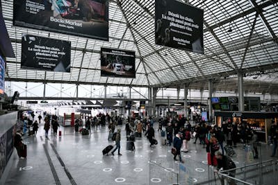 Une attaque au couteau perpétrée à Paris, gare de Lyon