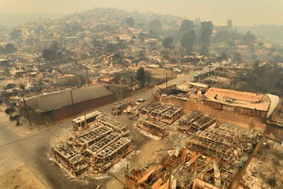 Au moins 46 morts dans les incendies de forêts