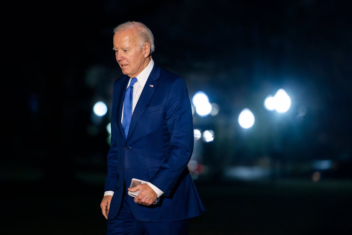 An einer Spenden-Veranstaltung sprach Joe Biden über eine Begegnung mit dem deutschen Bundeskanzler Helmut Kohl während des G7-Gipfels 2021. Doch der war da schon vier Jahre tot.
