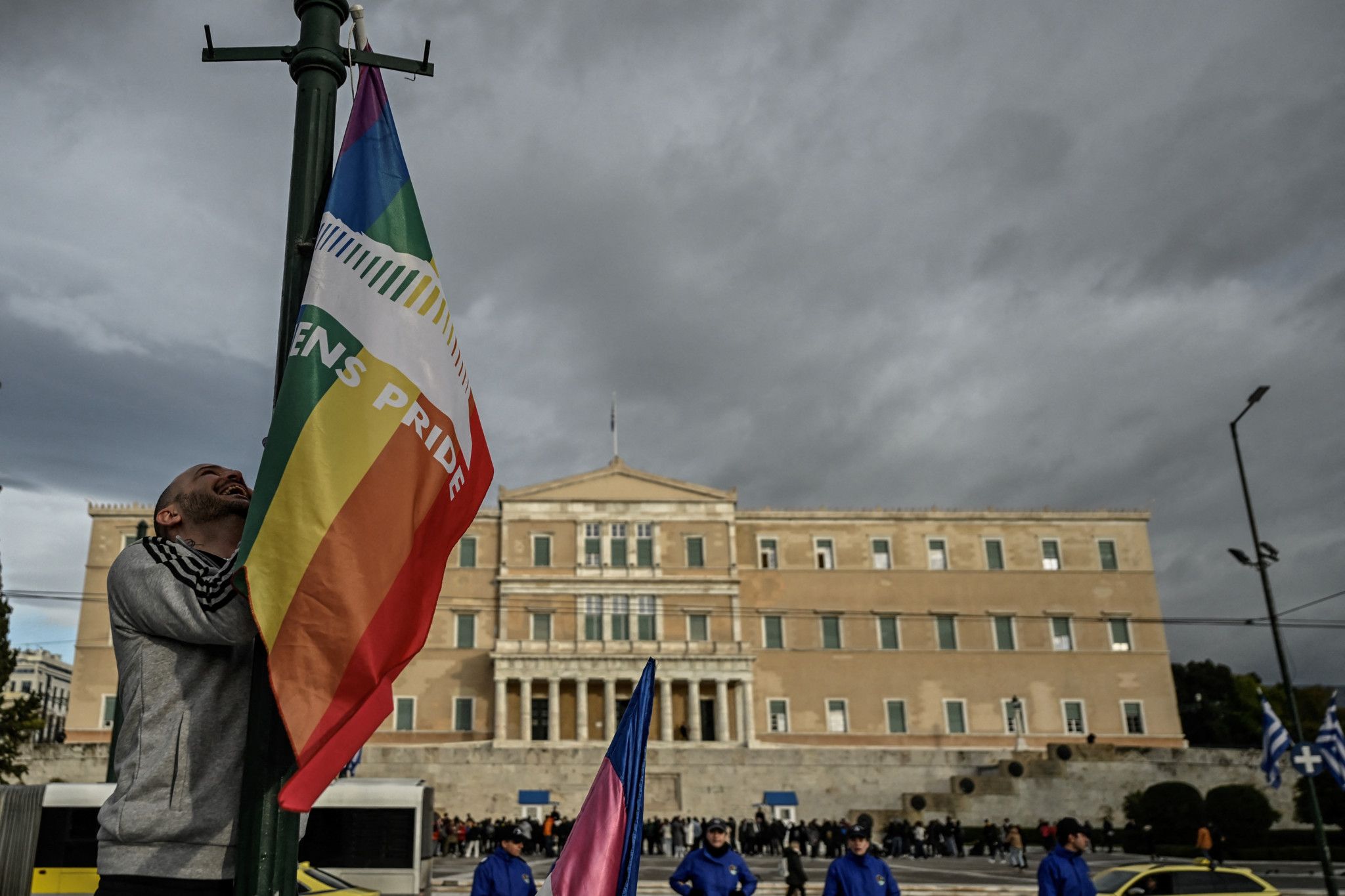 La Grèce légalise le mariage pour les couples de même sexe