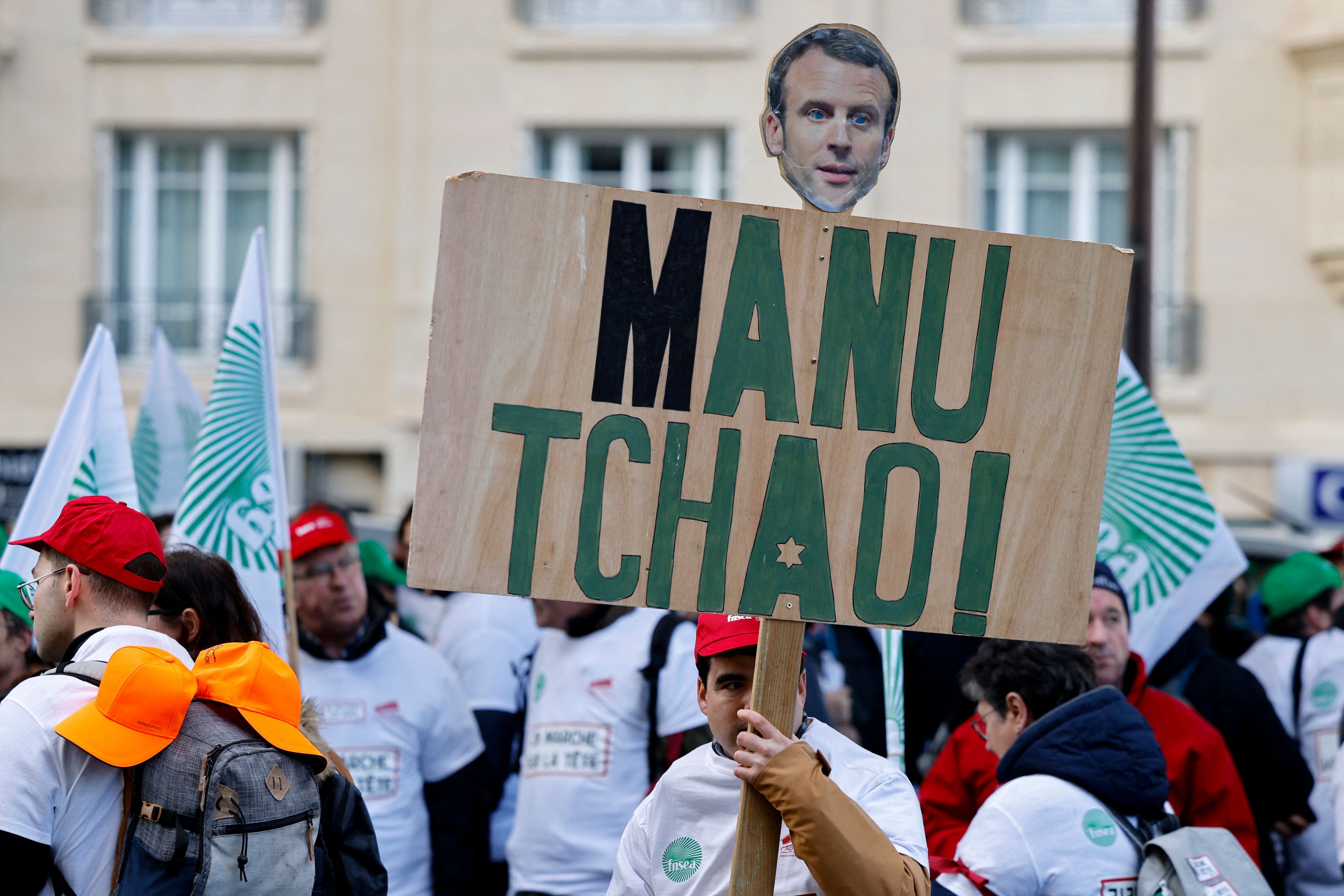 Emmanuel Macron annule son débat avec les agriculteurs