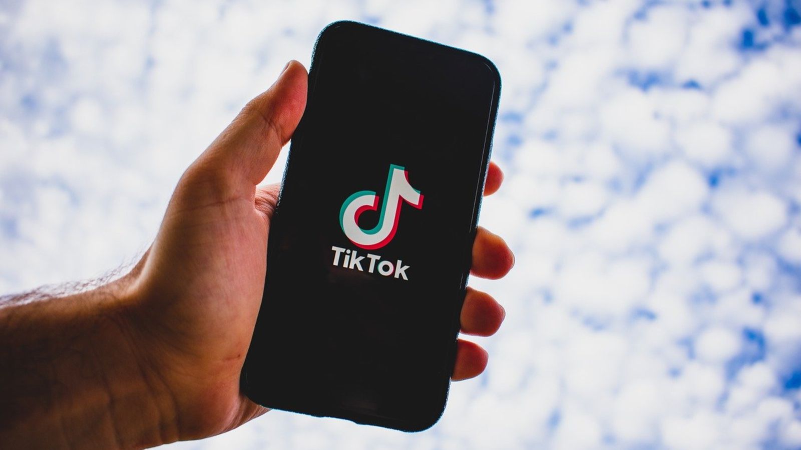 L'Italie inflige à TikTok une amende de 10 millions d'euros