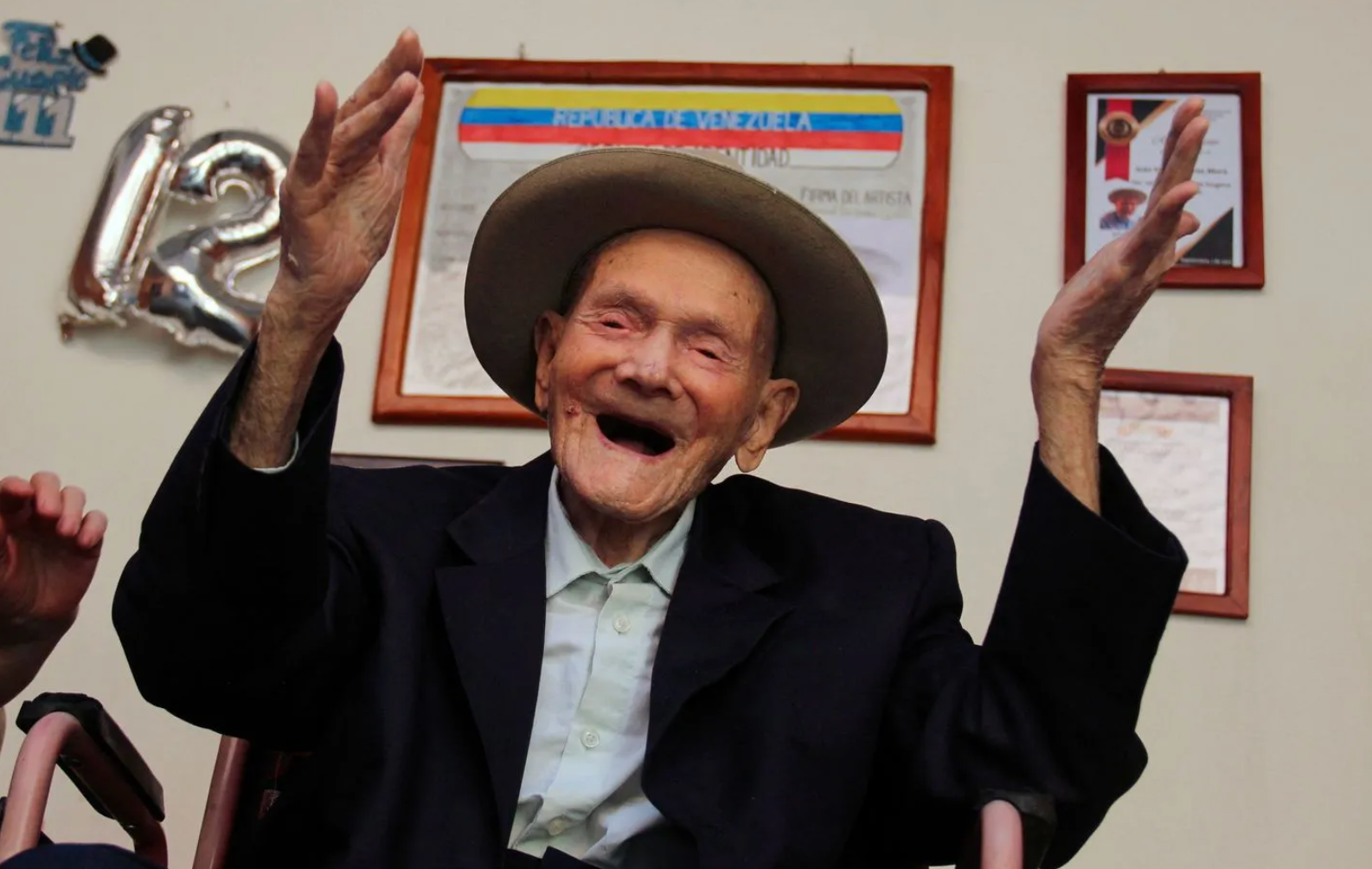 L'homme le plus vieux du monde est mort à 114 ans