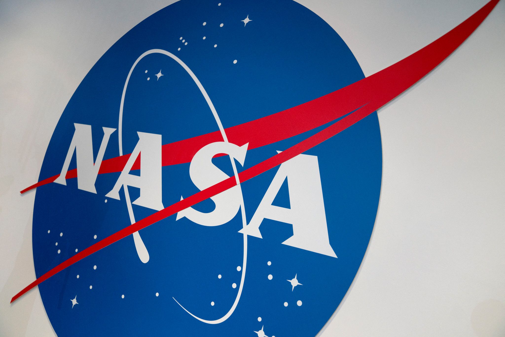 Trois entreprises en lice pour le prochain rover lunaire de la NASA