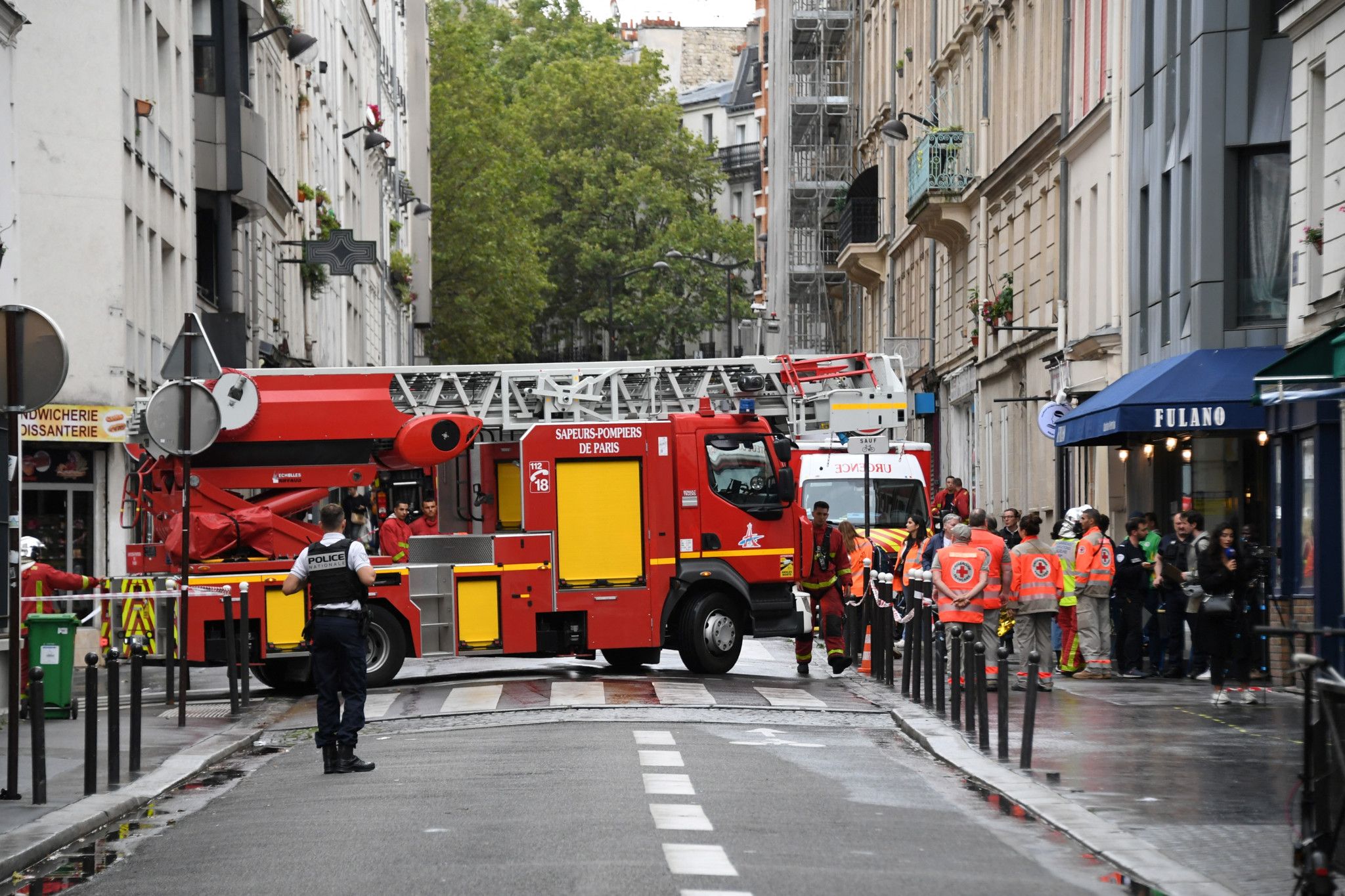 Trois morts dans un feu d'appartement dans l'est de Paris