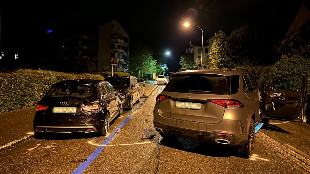 St. Gallen: Mann (24) flüchtet vor Polizei und verursacht Unfall