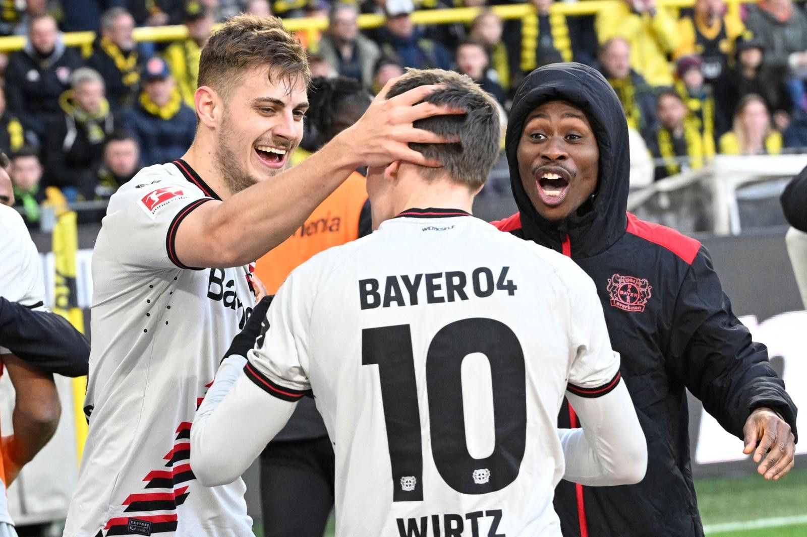Leverkusen arrache le nul dans le temps additionnel à Dortmund