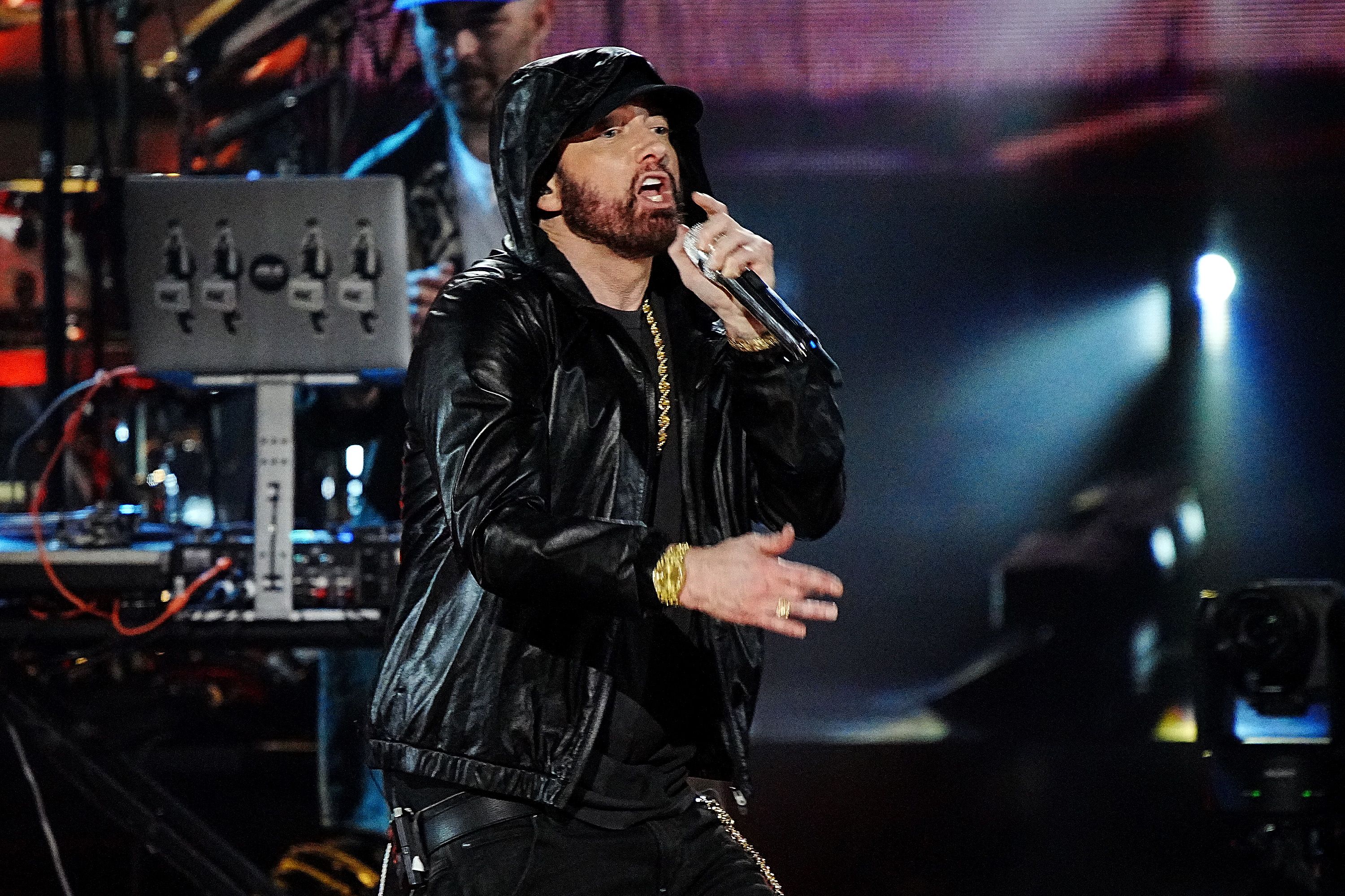 Eminem fête ses seize ans de sobriété