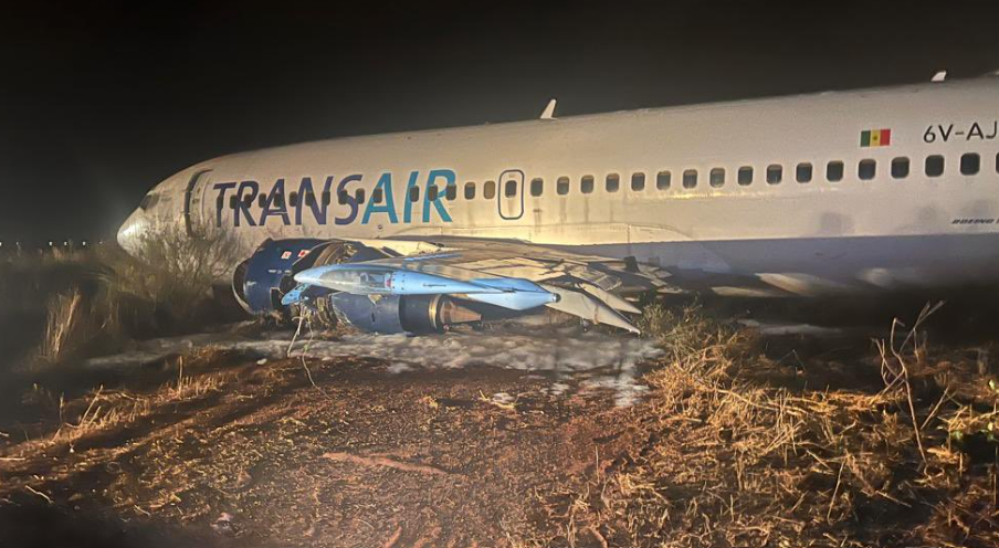 Un avion sort de piste près de Dakar: 11 blessés