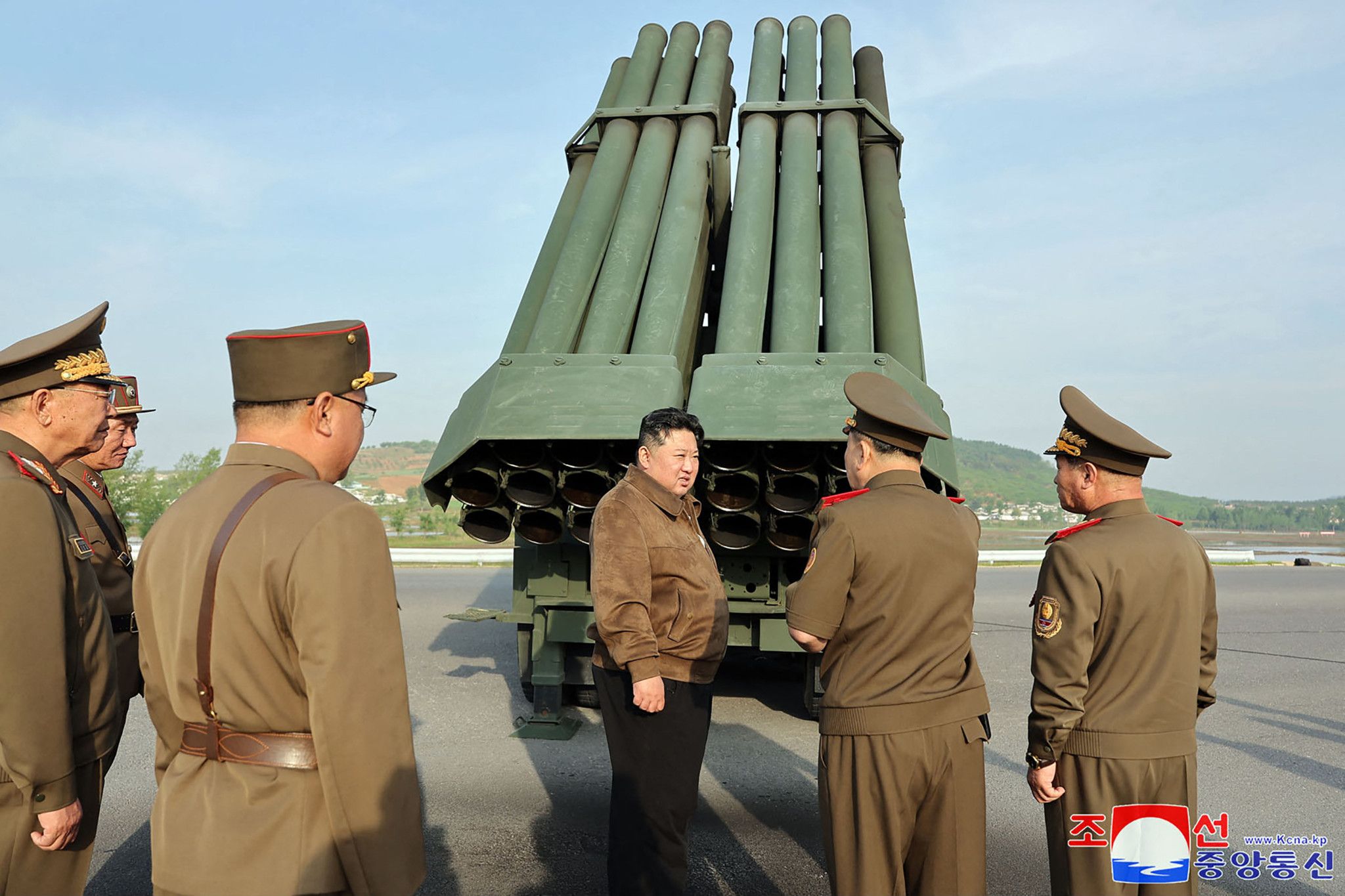 Pyongyang va déployer un nouveau lance-roquettes multiple