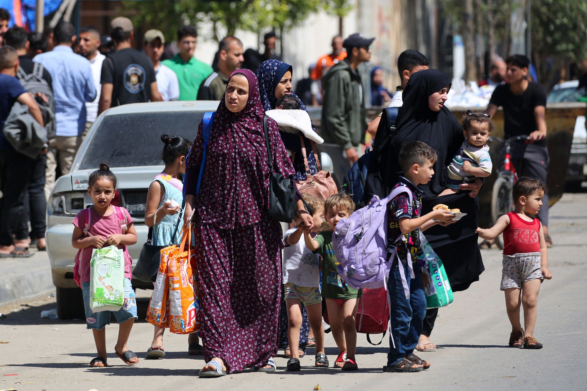 Gaza: des centaines de milliers de Palestiniens fuient Rafah