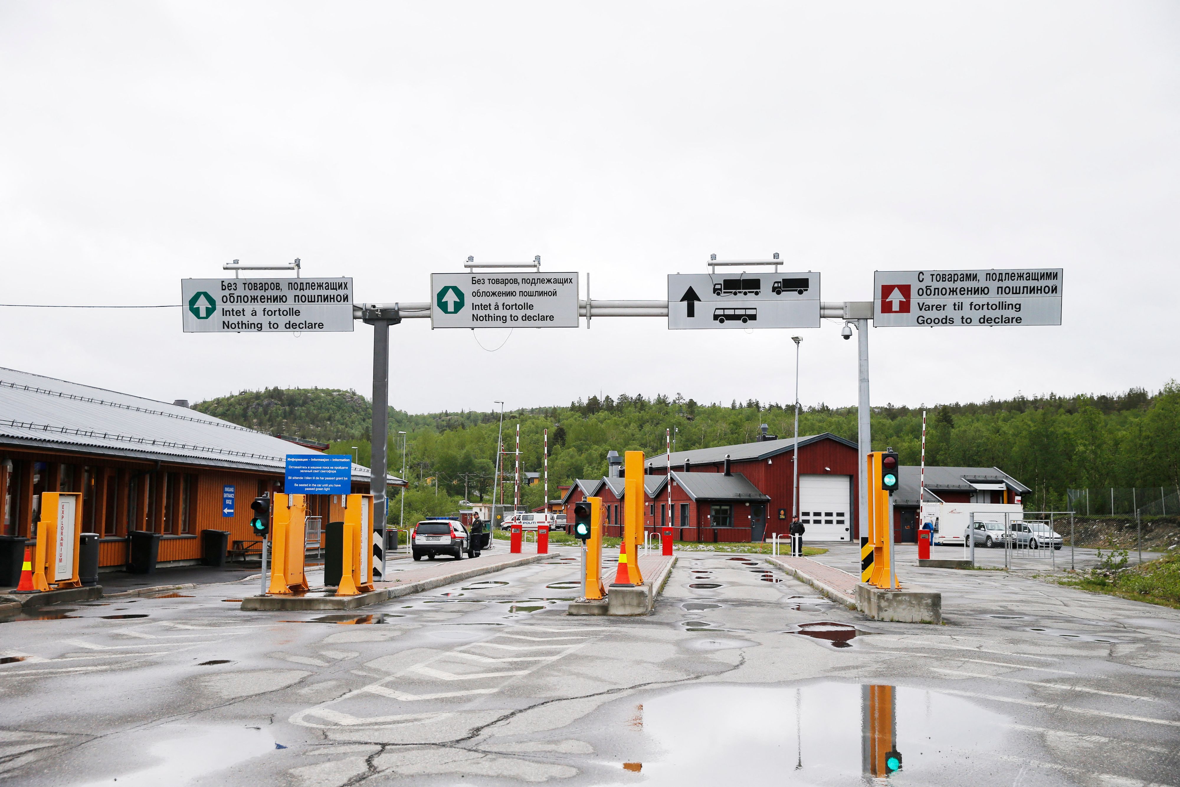 La Norvège ferme sa frontière aux touristes russes