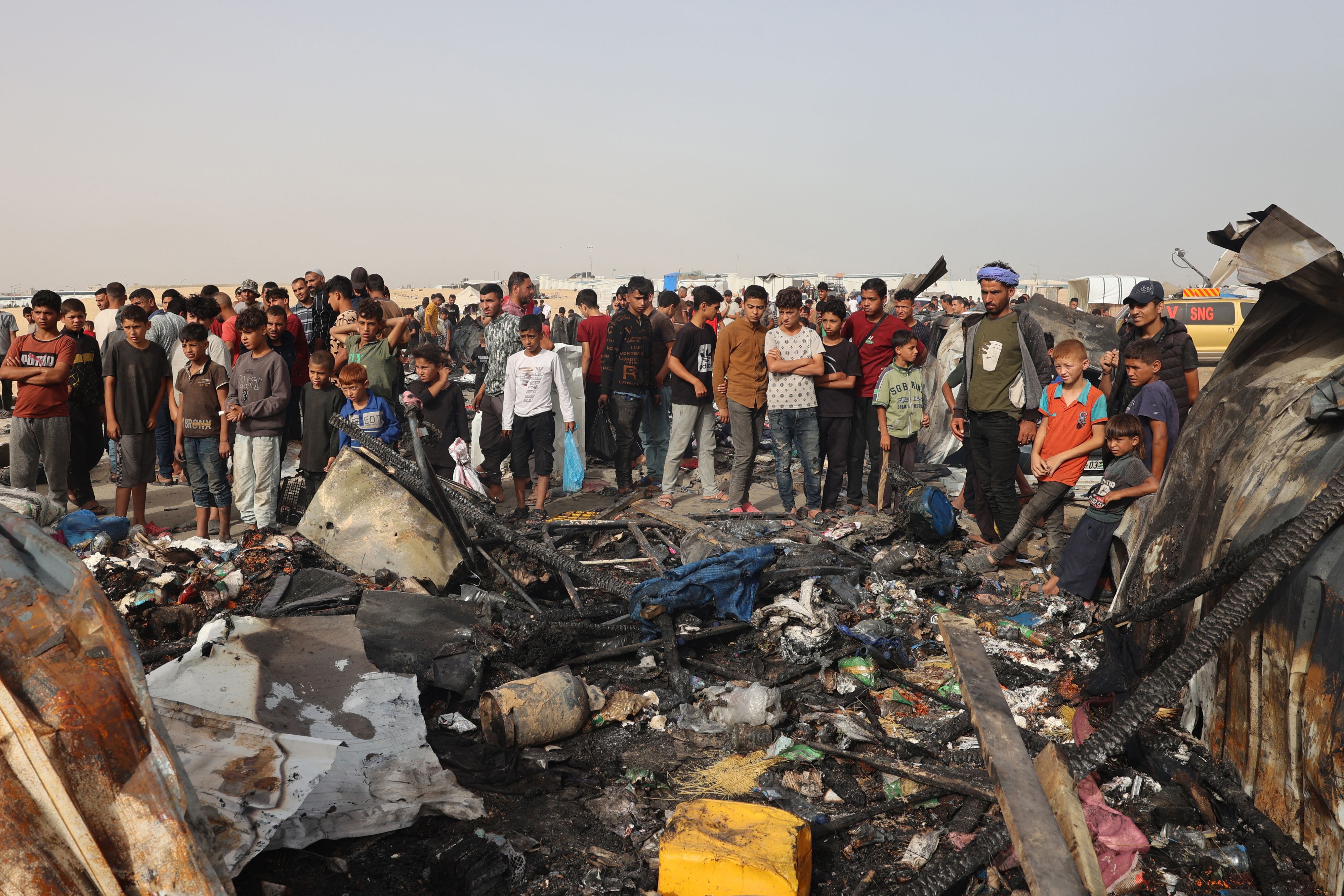 Vives condamnations internationales après une frappe meurtrière à Rafah