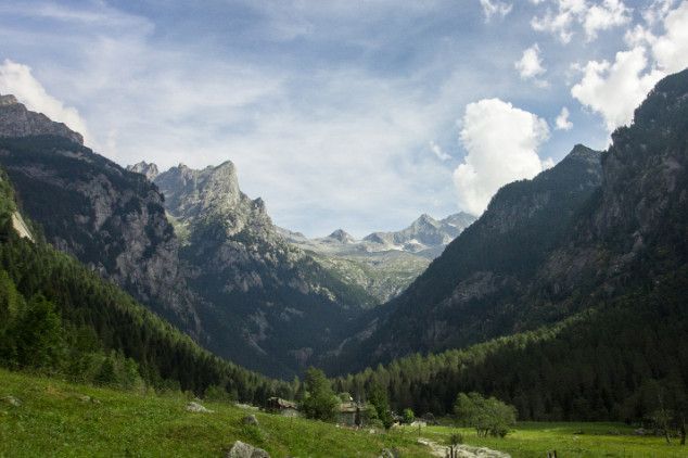 Trois jeunes militaires des secours alpins se tuent en montagne